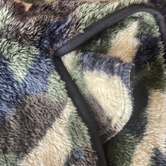 Xl camo pullover - Picture 5 of 5